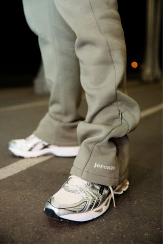 World Is Yours Jogger - Khaki